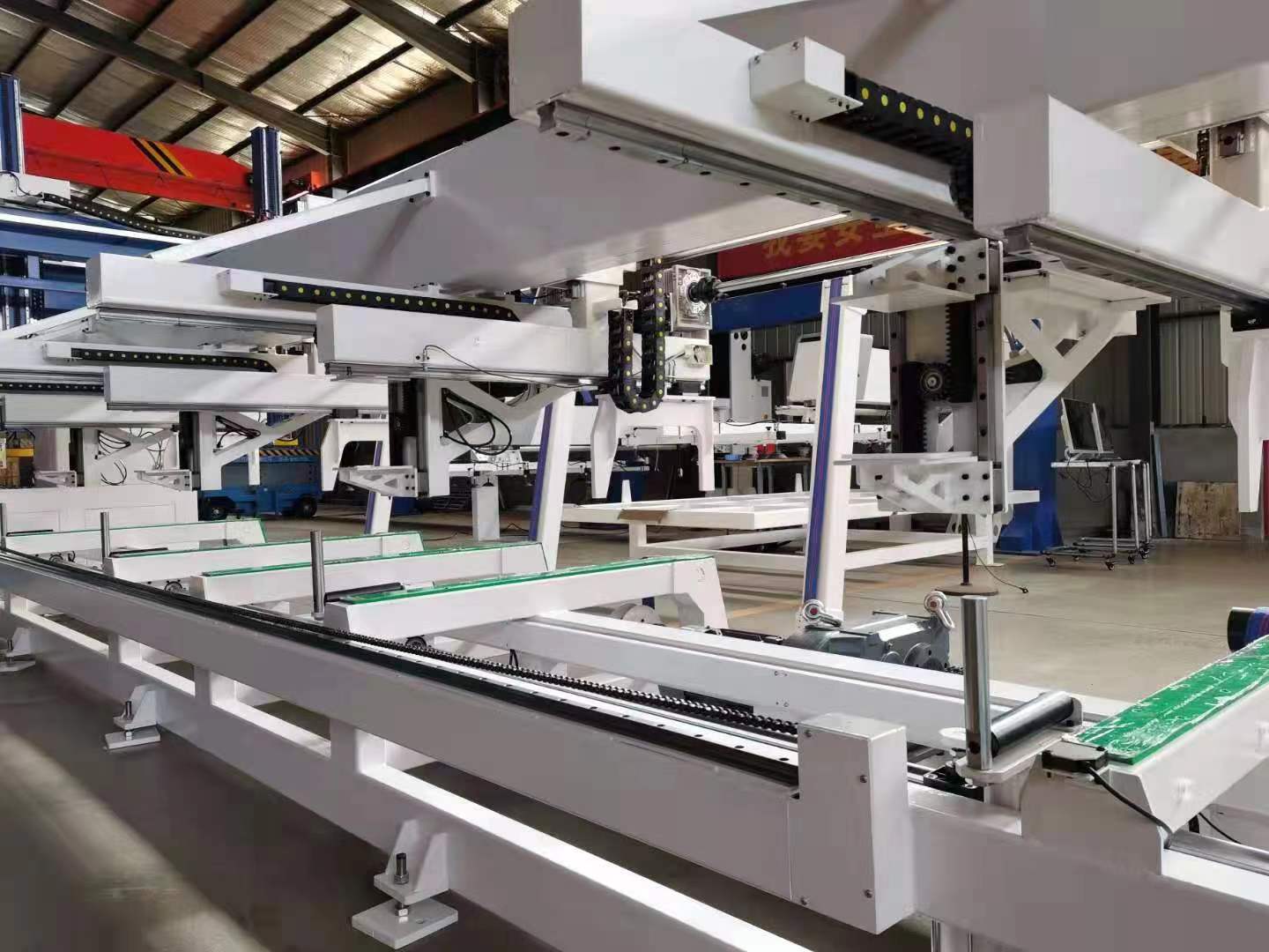 ȫ�Ԅ�(d��ng)�йܙC(j��)